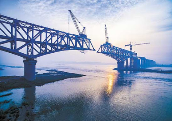 Keuntungan Polyaspartic Polyurea dalam Perlindungan Struktur Baja Jembatan